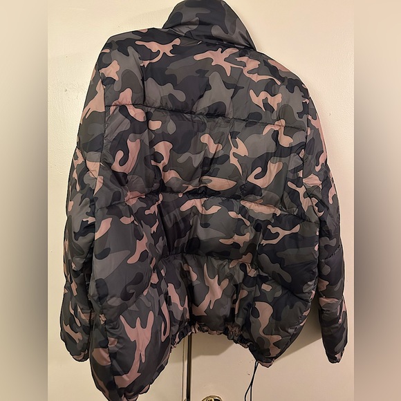 Jacket - Picture 2 of 2